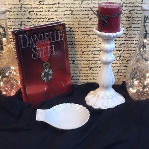 🎖”THE AWARD” - Danielle Steele 🎖